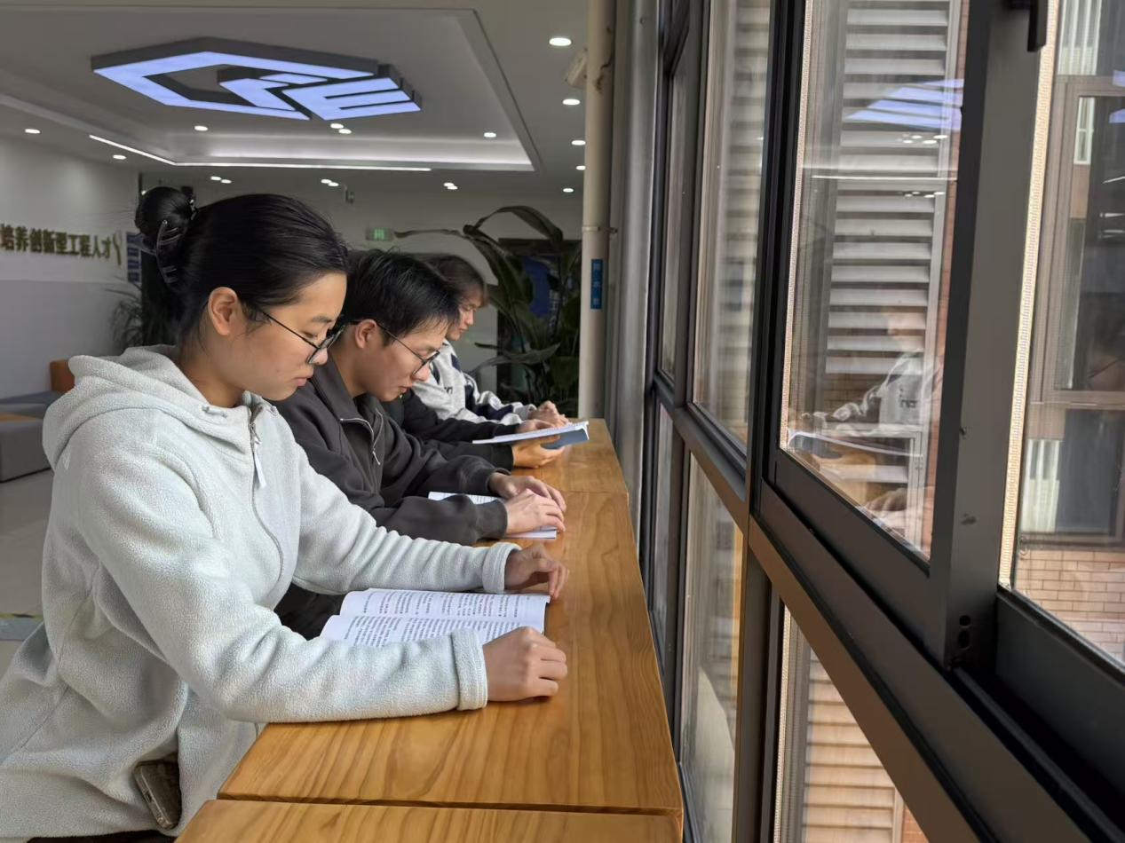 香港六宝合典资料大全