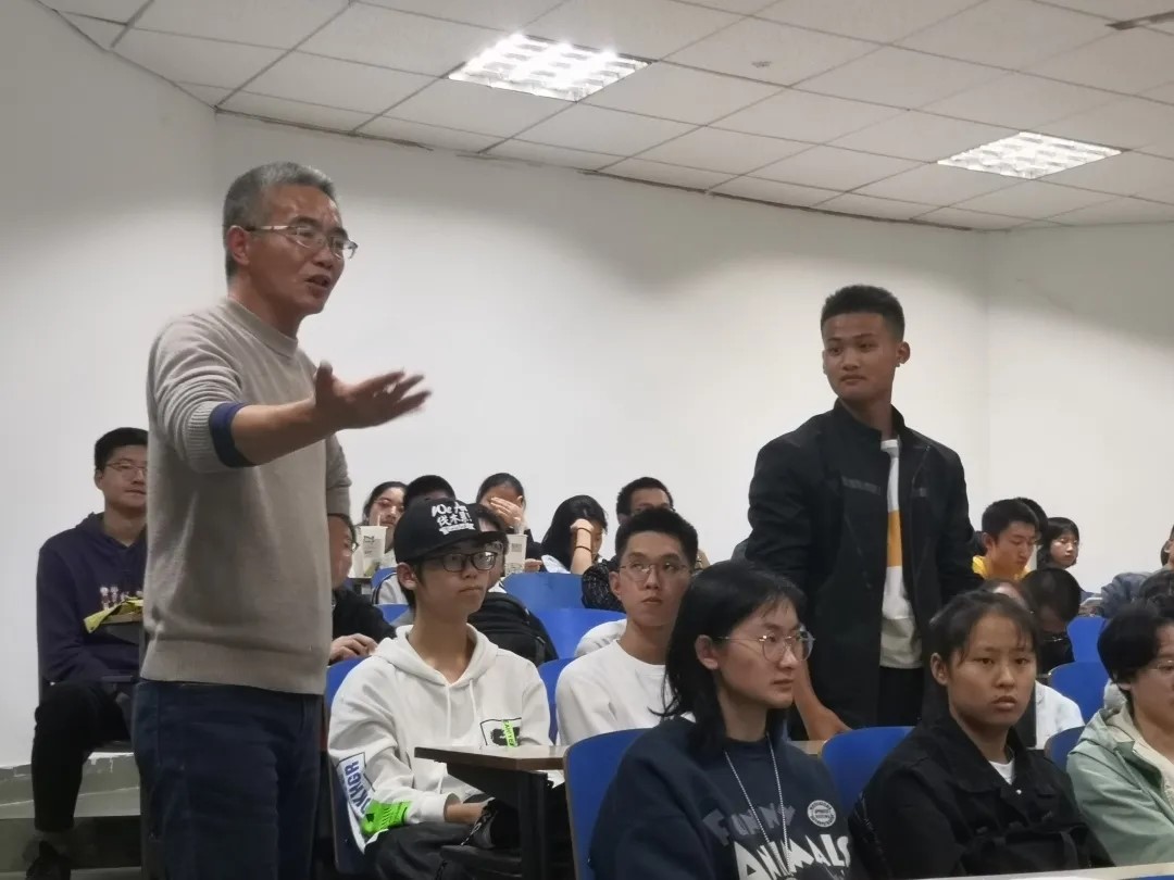 香港六宝合典资料大全